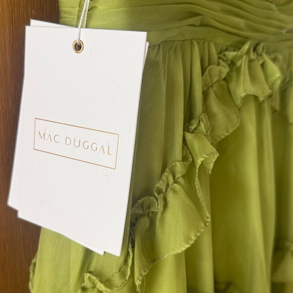 Mac Duggal Chiffon Cascading Ruffle Flutter Sleeve Gown Color Apple Green Size 4 - Picture 8 of 17